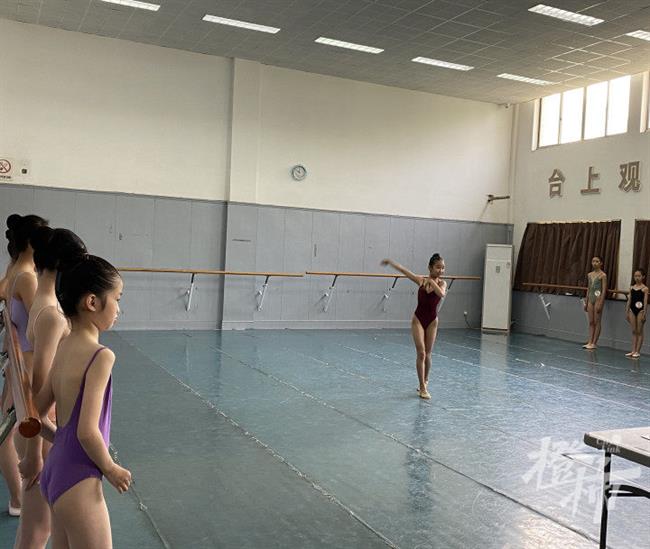 微信图片_20210512090542.jpg 微信图片_20210512090542.jpg