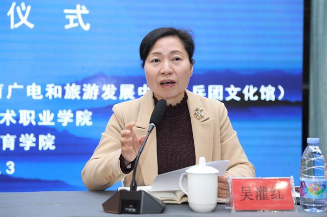 A27I0374_副本.jpg A27I0374_副本.jpg